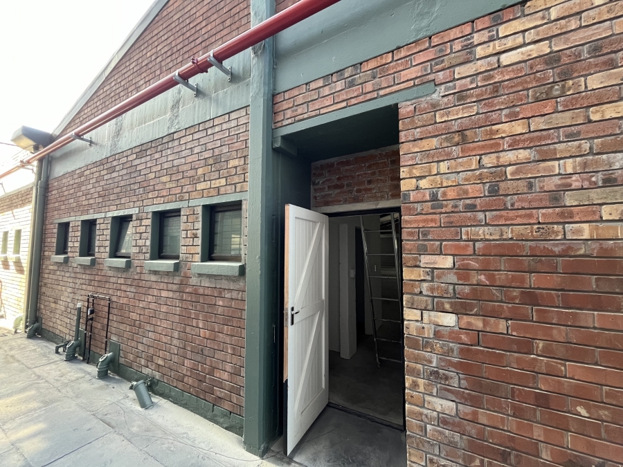 To Let commercial Property for Rent in Diep River Western Cape